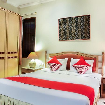 Super Oyo 123 Puri Lotus Otel Cakarta Dış mekan fotoğraf