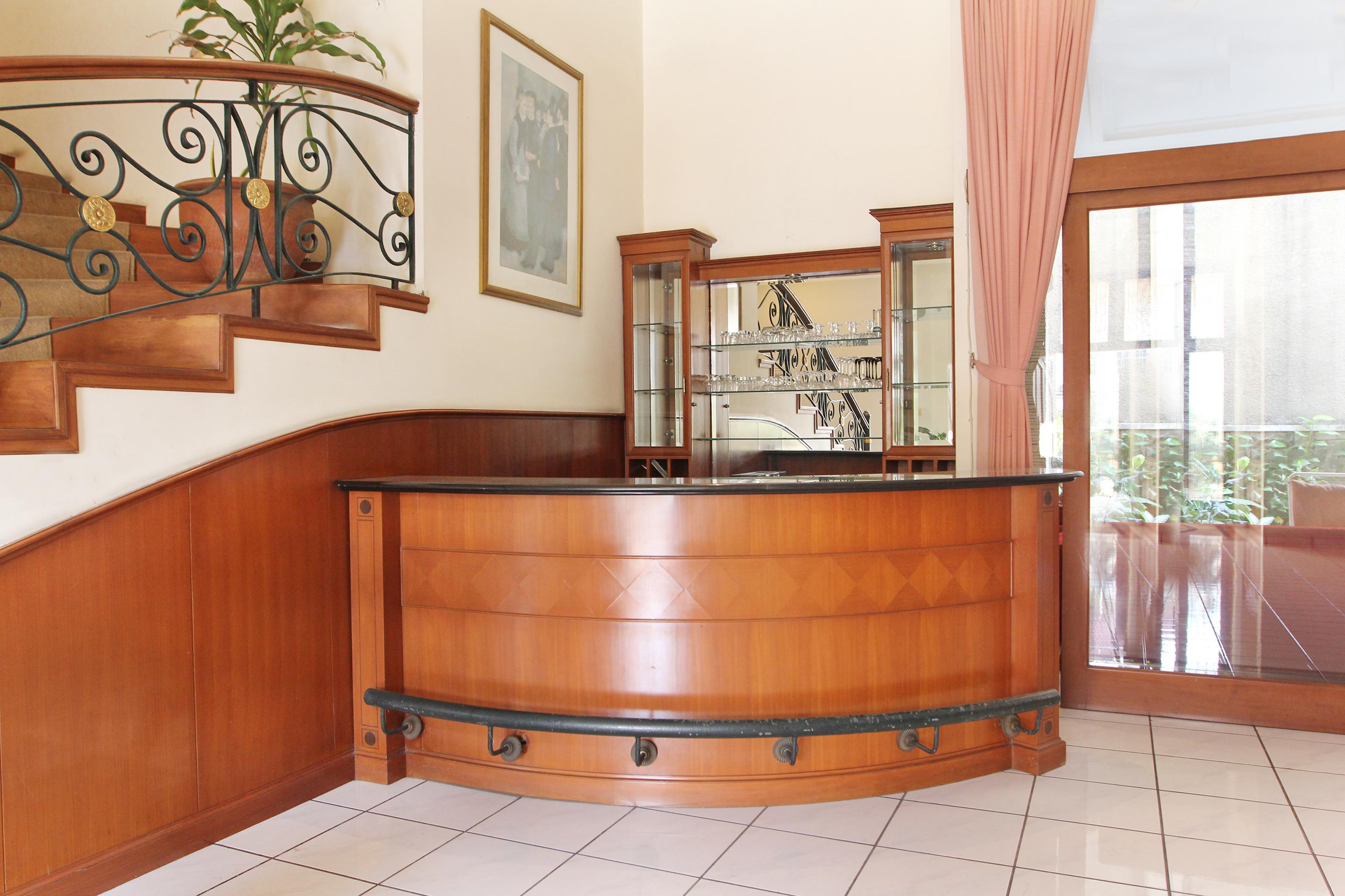 Super Oyo 123 Puri Lotus Otel Cakarta Dış mekan fotoğraf
