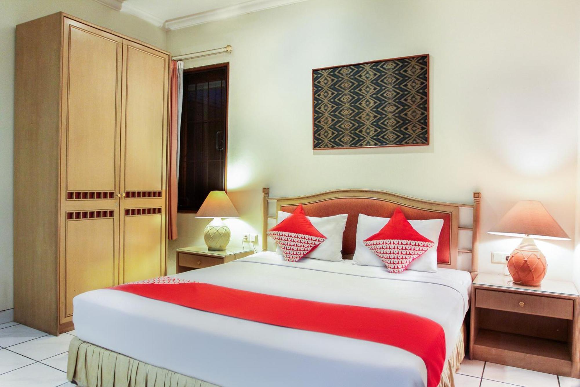 Super Oyo 123 Puri Lotus Otel Cakarta Dış mekan fotoğraf