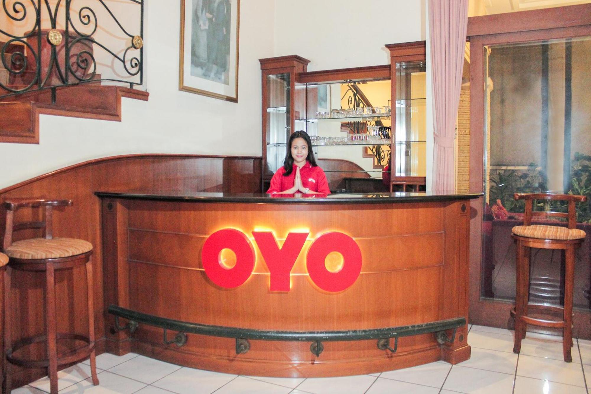Super Oyo 123 Puri Lotus Otel Cakarta Dış mekan fotoğraf